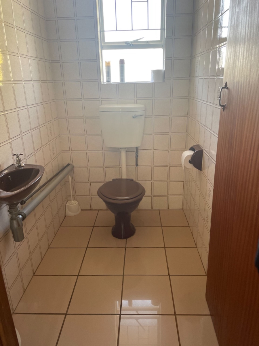 8 Bedroom Property for Sale in Vryheid KwaZulu-Natal