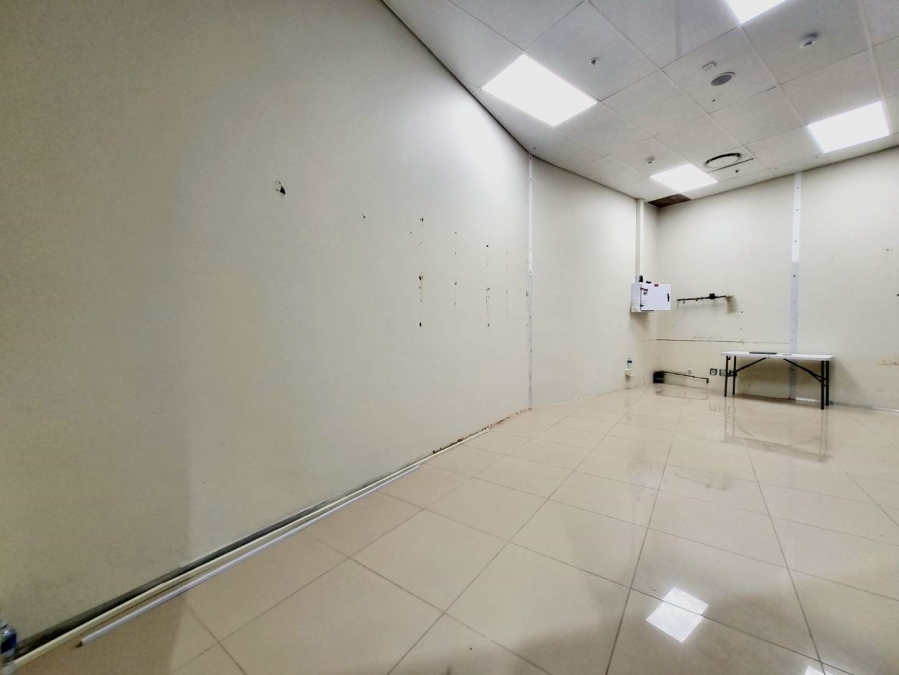 Commercial Property for Sale in Umhlanga Ridge KwaZulu-Natal