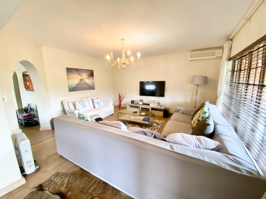 3 Bedroom Property for Sale in Sunningdale KwaZulu-Natal