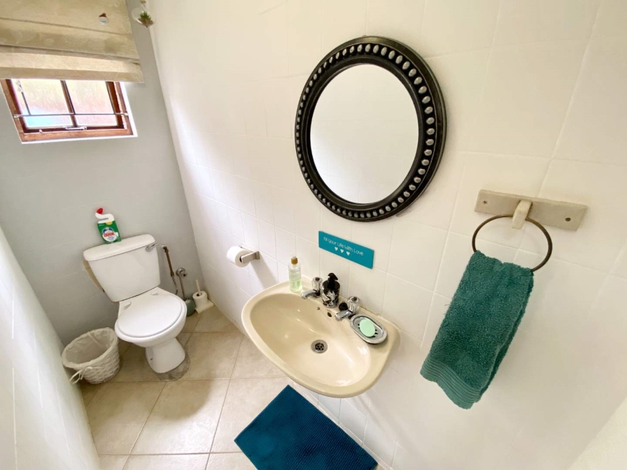 3 Bedroom Property for Sale in Sunningdale KwaZulu-Natal