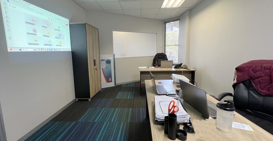 Commercial Property for Sale in Umhlanga Ridge KwaZulu-Natal