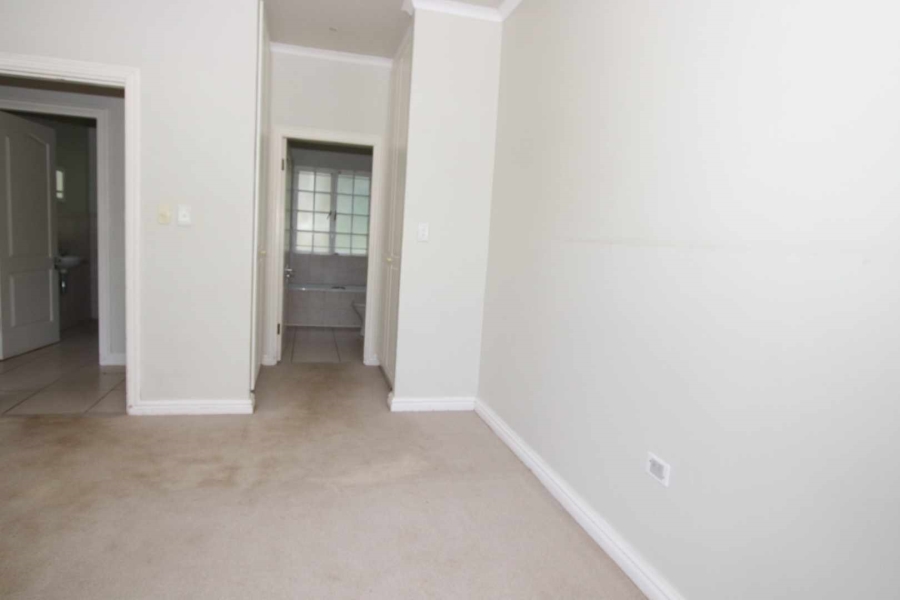 2 Bedroom Property for Sale in Somerset Park KwaZulu-Natal