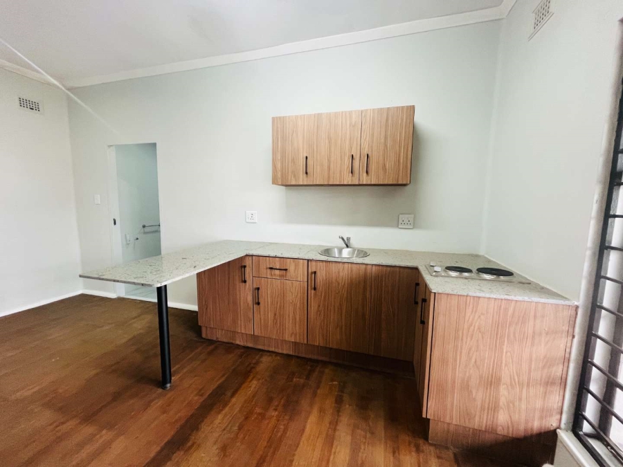 To Let 0 Bedroom Property for Rent in Athlone KwaZulu-Natal