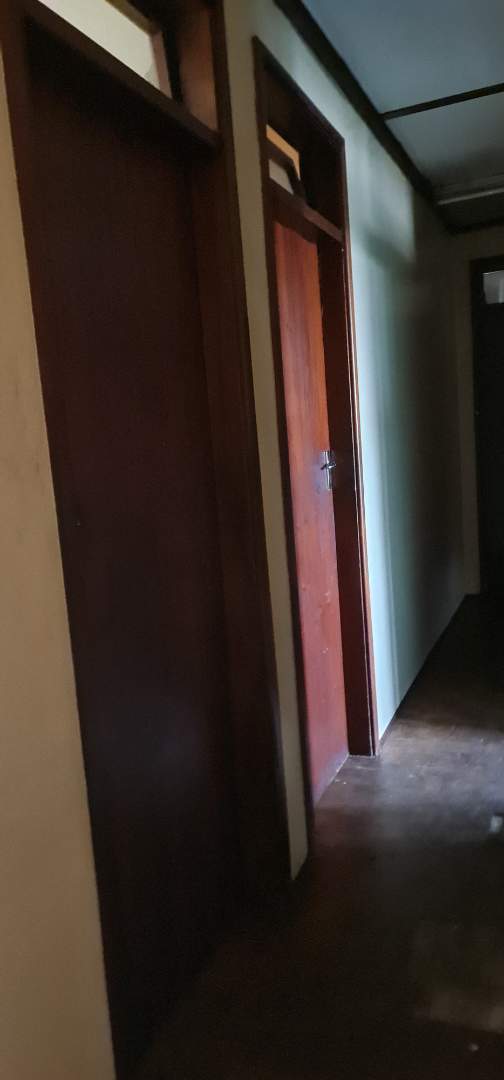 10 Bedroom Property for Sale in Clare Hills KwaZulu-Natal