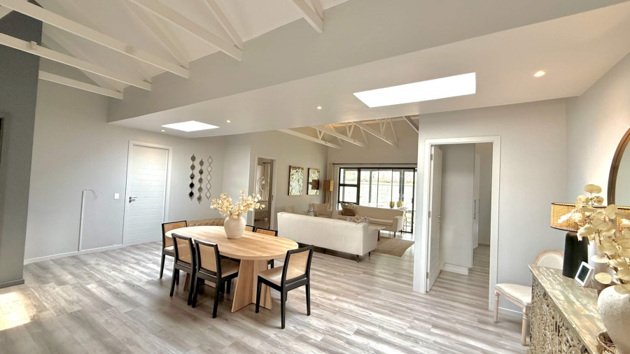 4 Bedroom Property for Sale in Ferncliffe KwaZulu-Natal