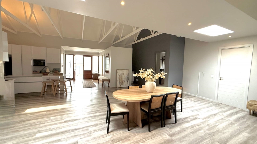 4 Bedroom Property for Sale in Ferncliffe KwaZulu-Natal