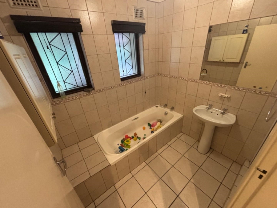 To Let 3 Bedroom Property for Rent in Farningham Ridge KwaZulu-Natal