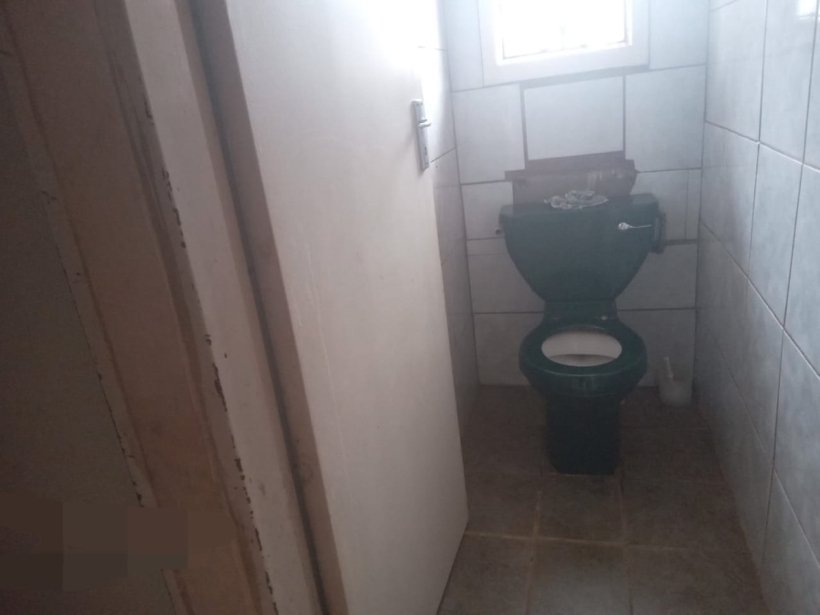 4 Bedroom Property for Sale in Lamontville KwaZulu-Natal
