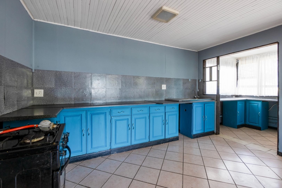 7 Bedroom Property for Sale in Warner Beach KwaZulu-Natal