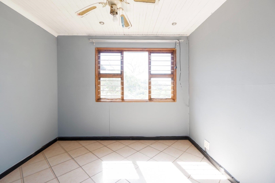 7 Bedroom Property for Sale in Warner Beach KwaZulu-Natal