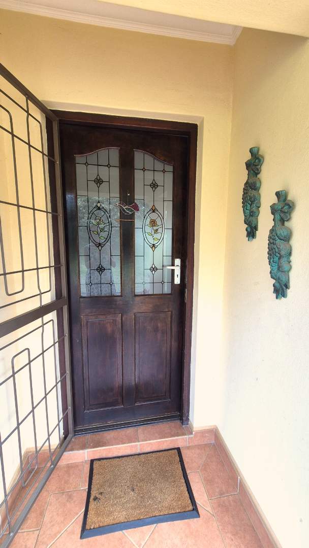 2 Bedroom Property for Sale in Howick North KwaZulu-Natal