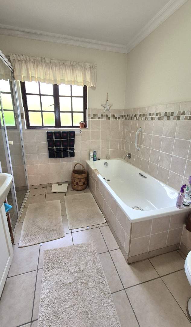 2 Bedroom Property for Sale in Howick North KwaZulu-Natal