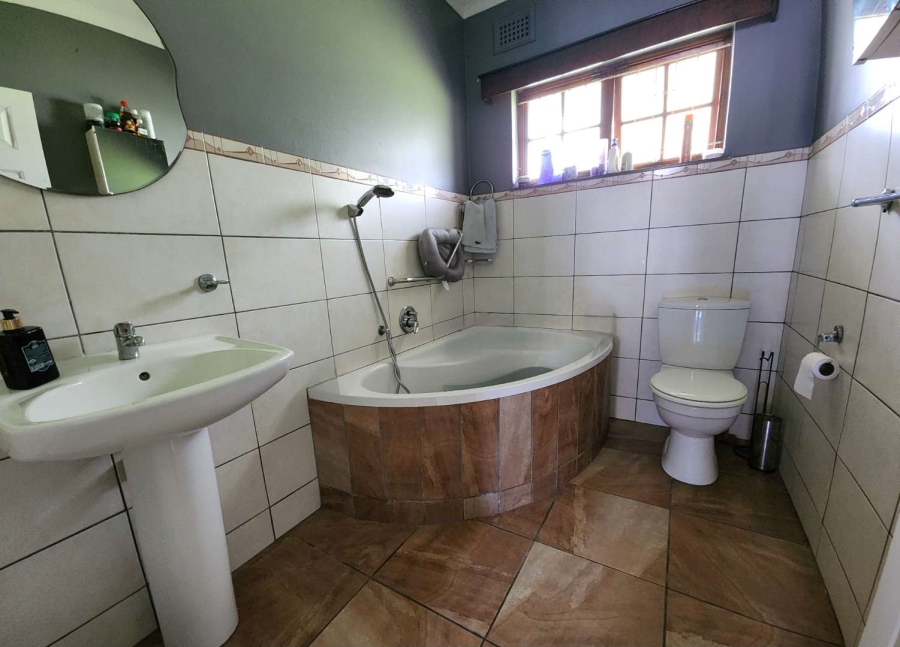 3 Bedroom Property for Sale in Manors KwaZulu-Natal