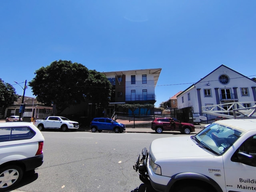 To Let commercial Property for Rent in Bulwer KwaZulu-Natal
