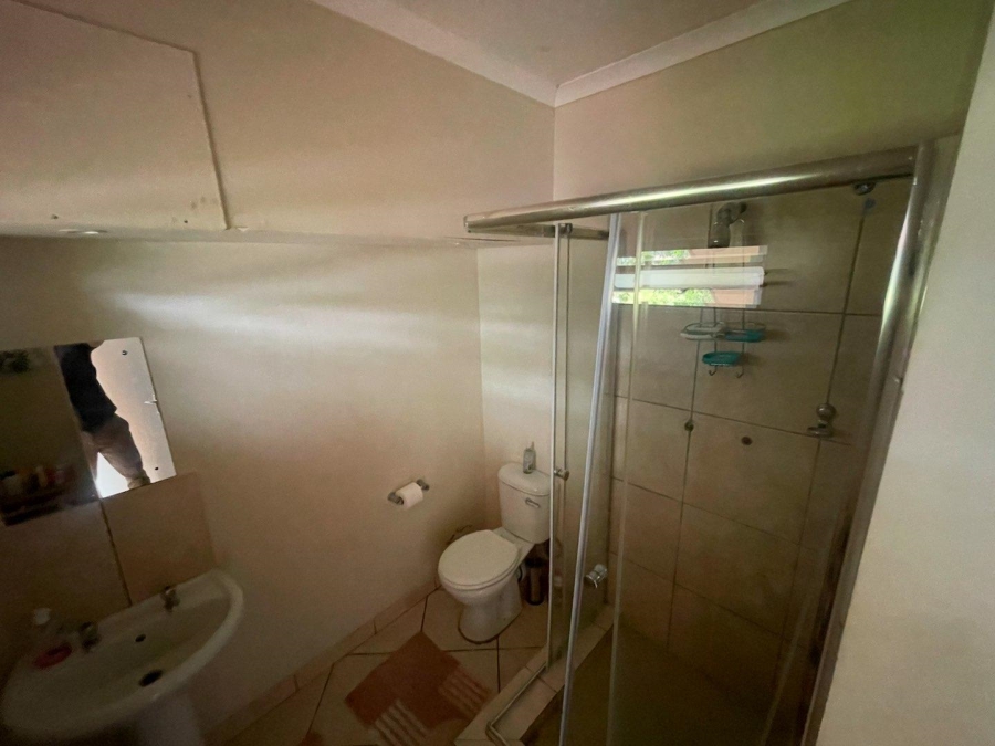 2 Bedroom Property for Sale in Riverside KwaZulu-Natal