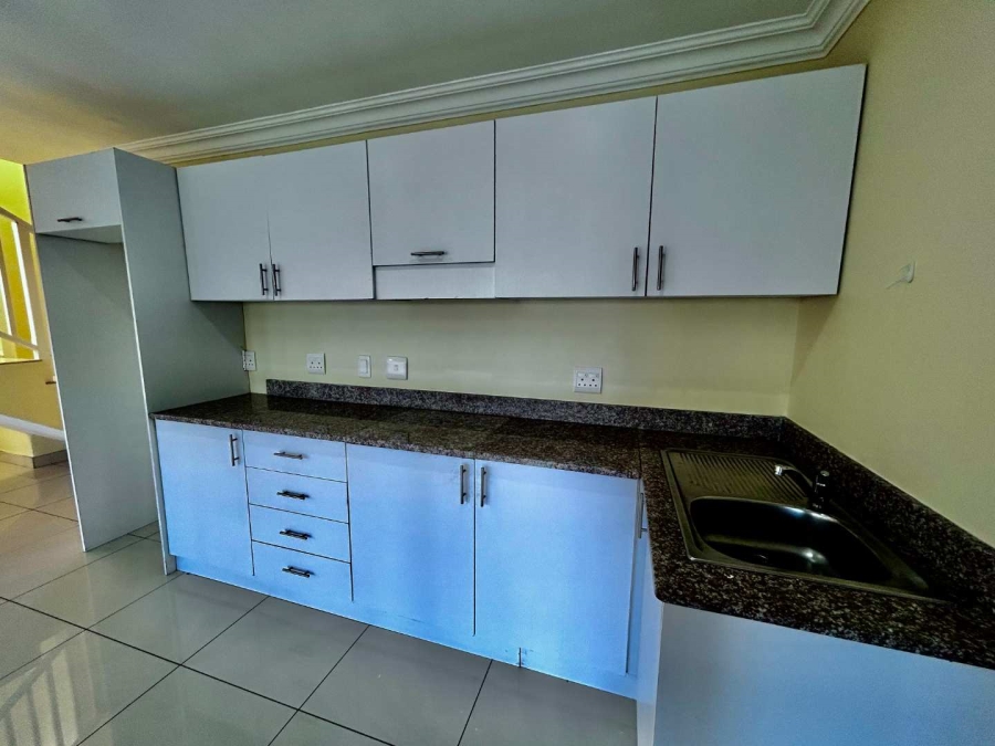 To Let 4 Bedroom Property for Rent in La Lucia Ridge KwaZulu-Natal