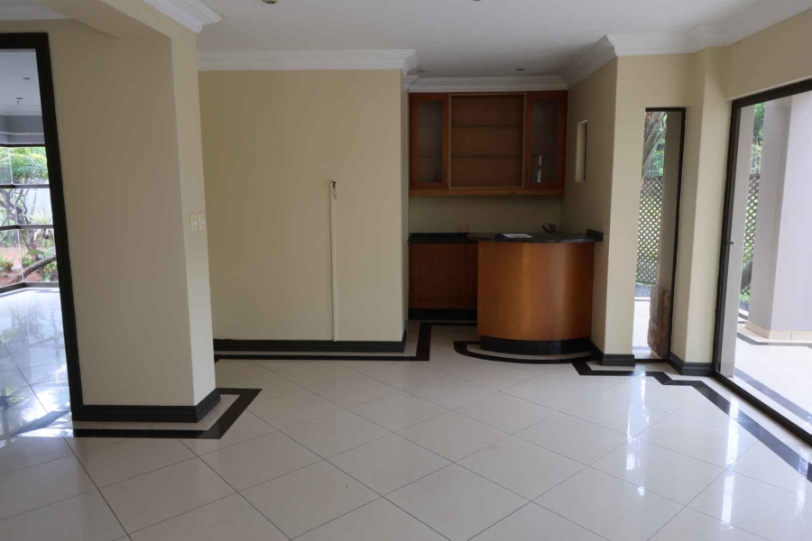 To Let 4 Bedroom Property for Rent in Izinga Ridge KwaZulu-Natal