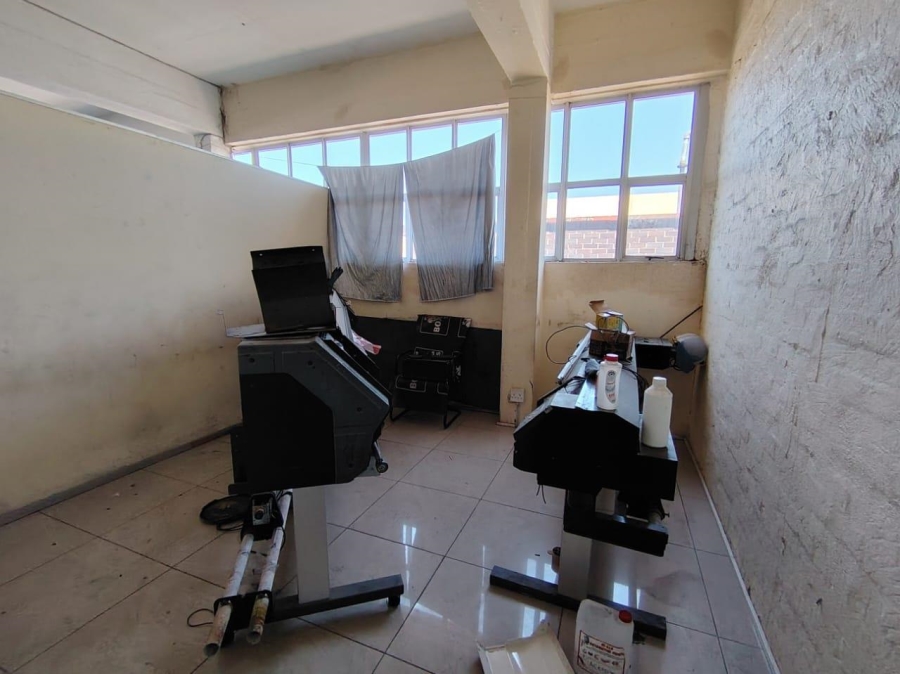 To Let commercial Property for Rent in Umbilo KwaZulu-Natal