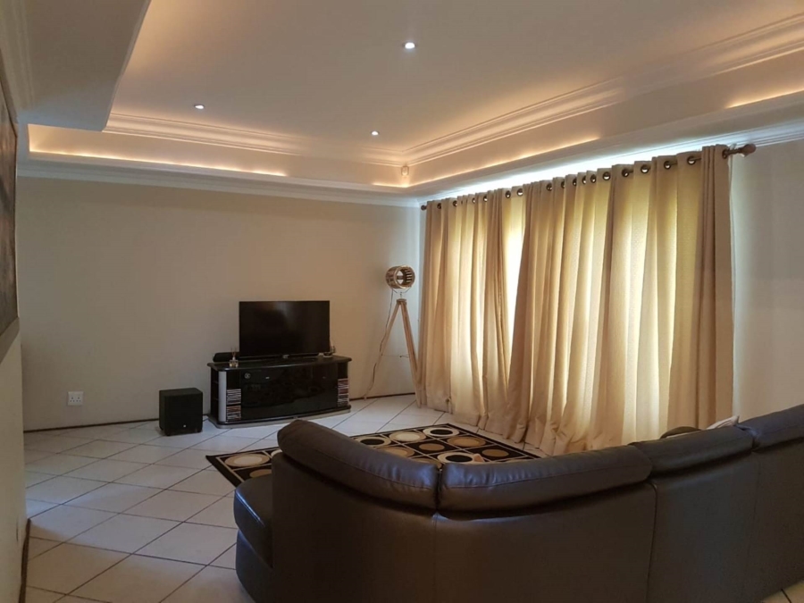 To Let 3 Bedroom Property for Rent in Meer En See KwaZulu-Natal