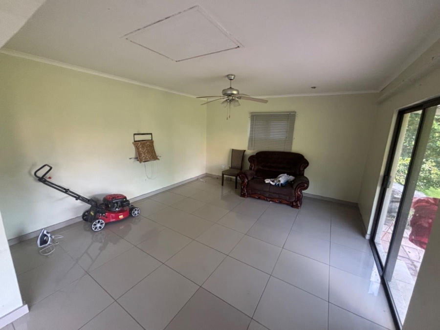 To Let 3 Bedroom Property for Rent in Northdene KwaZulu-Natal