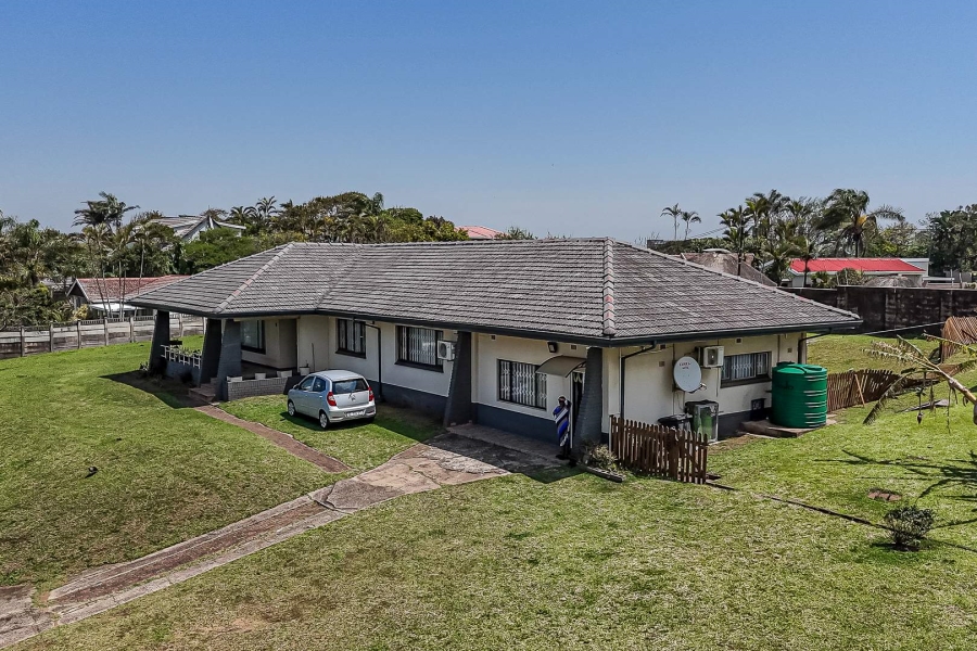 4 Bedroom Property for Sale in Athlone Park KwaZulu-Natal