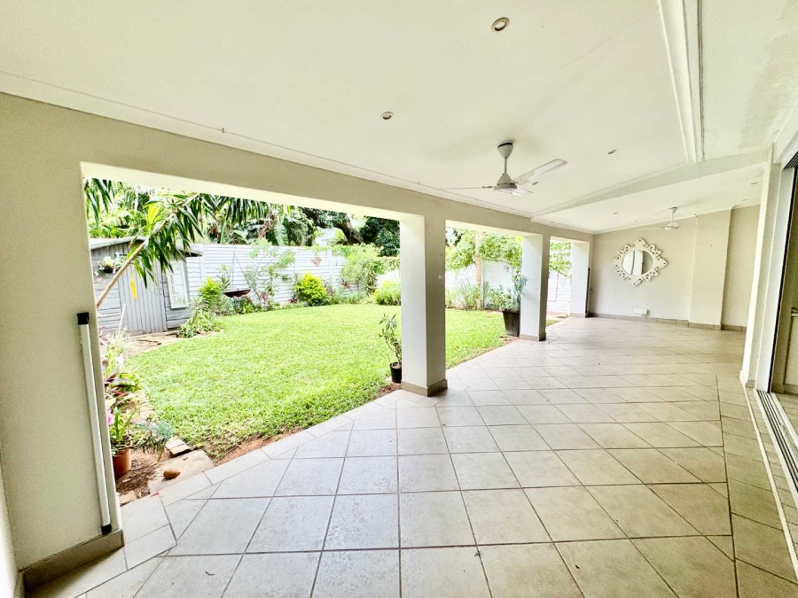 To Let 4 Bedroom Property for Rent in Umhlanga KwaZulu-Natal