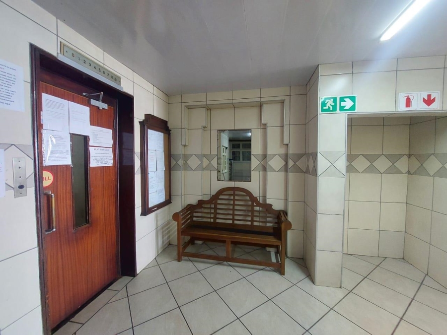 2 Bedroom Property for Sale in South Beach KwaZulu-Natal