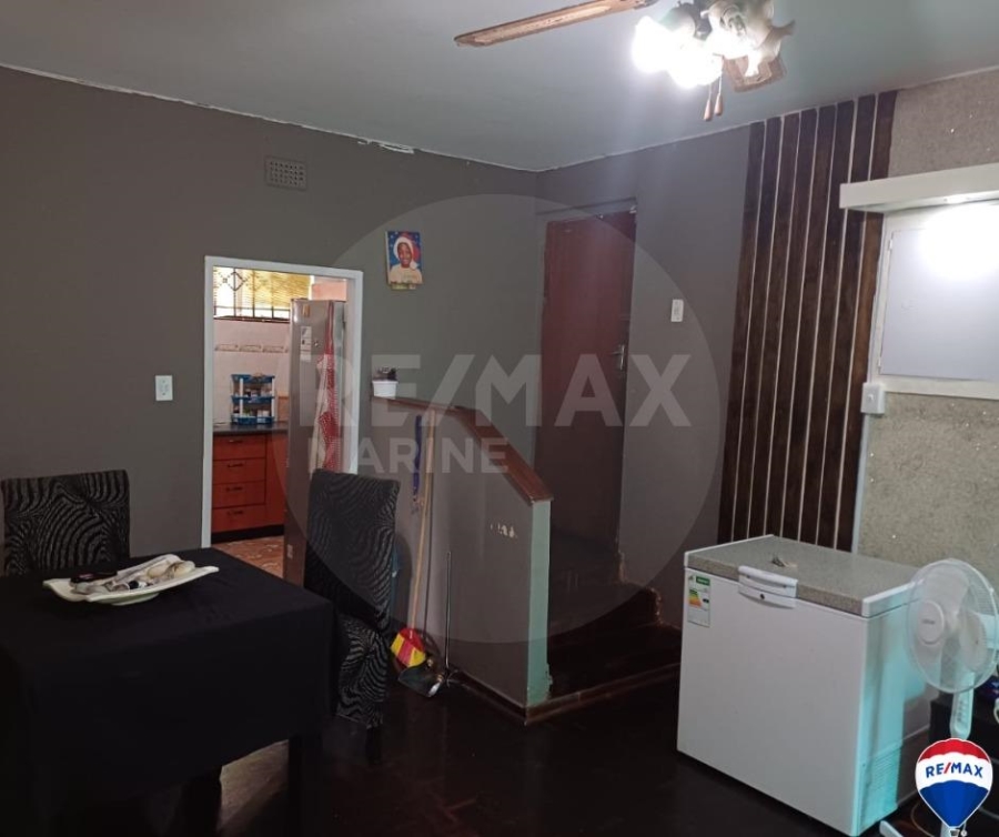 2 Bedroom Property for Sale in Empangeni Central KwaZulu-Natal