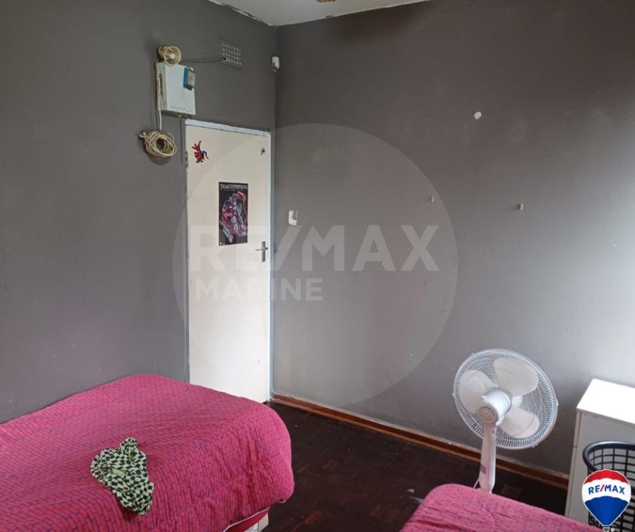 2 Bedroom Property for Sale in Empangeni Central KwaZulu-Natal