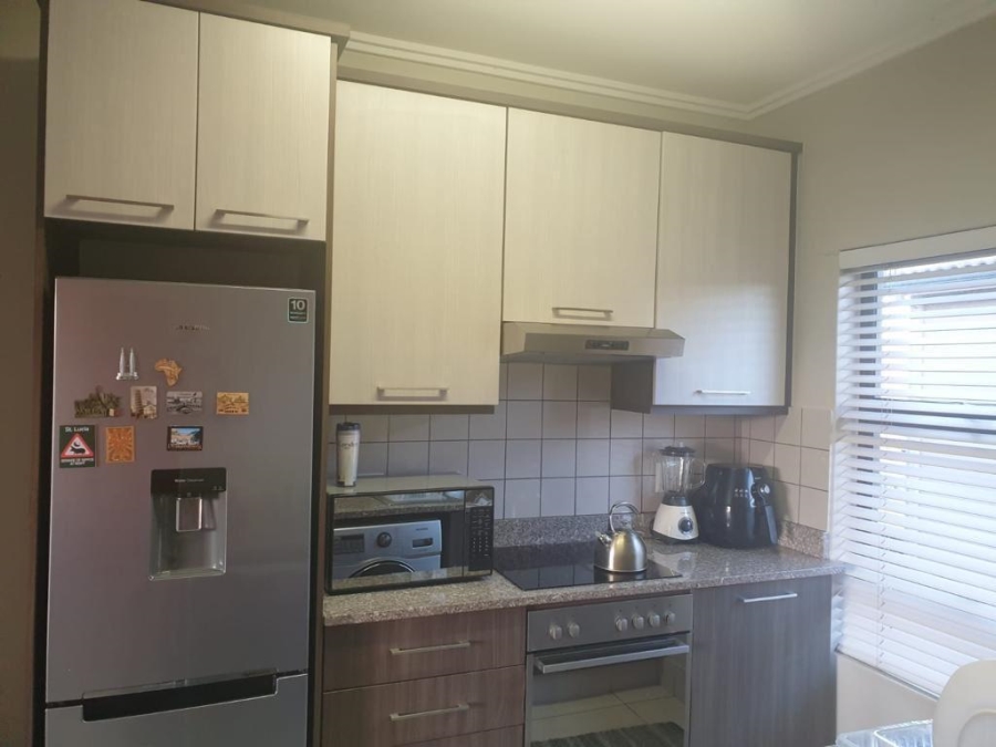 To Let 2 Bedroom Property for Rent in Umhlanga Ridge KwaZulu-Natal