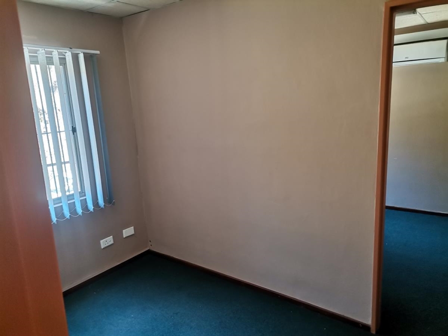 To Let commercial Property for Rent in New Germany KwaZulu-Natal