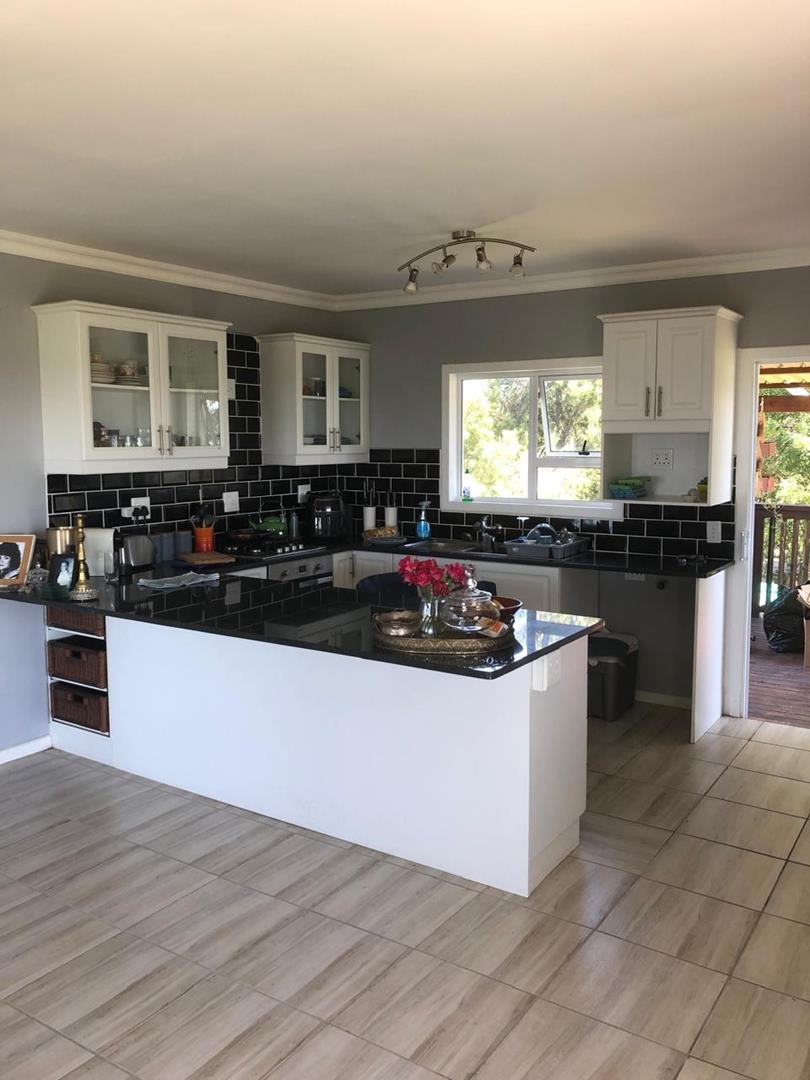 12 Bedroom Property for Sale in Howick Rural KwaZulu-Natal