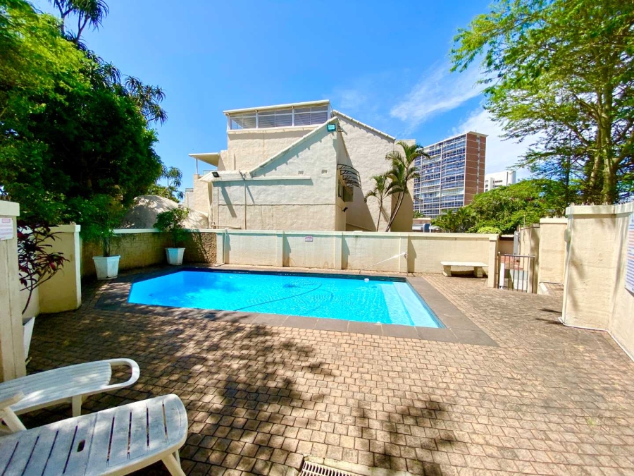 To Let 3 Bedroom Property for Rent in Umhlanga KwaZulu-Natal