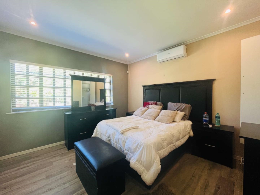 4 Bedroom Property for Sale in Glen Hills KwaZulu-Natal