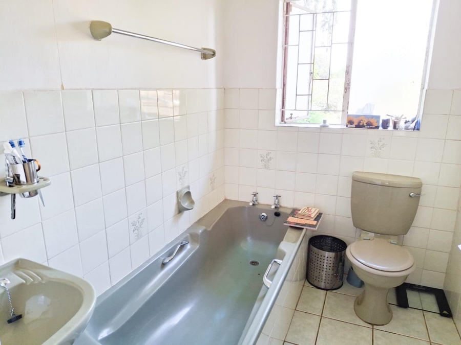 4 Bedroom Property for Sale in Greendale KwaZulu-Natal