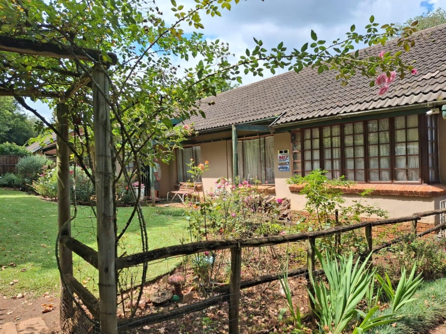 4 Bedroom Property for Sale in Greendale KwaZulu-Natal