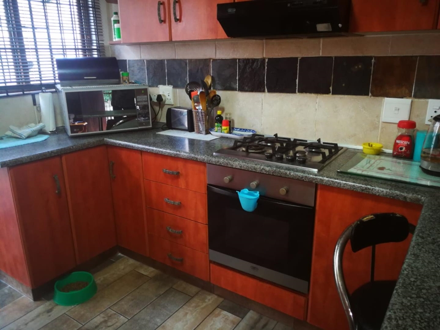 3 Bedroom Property for Sale in Queensburgh KwaZulu-Natal