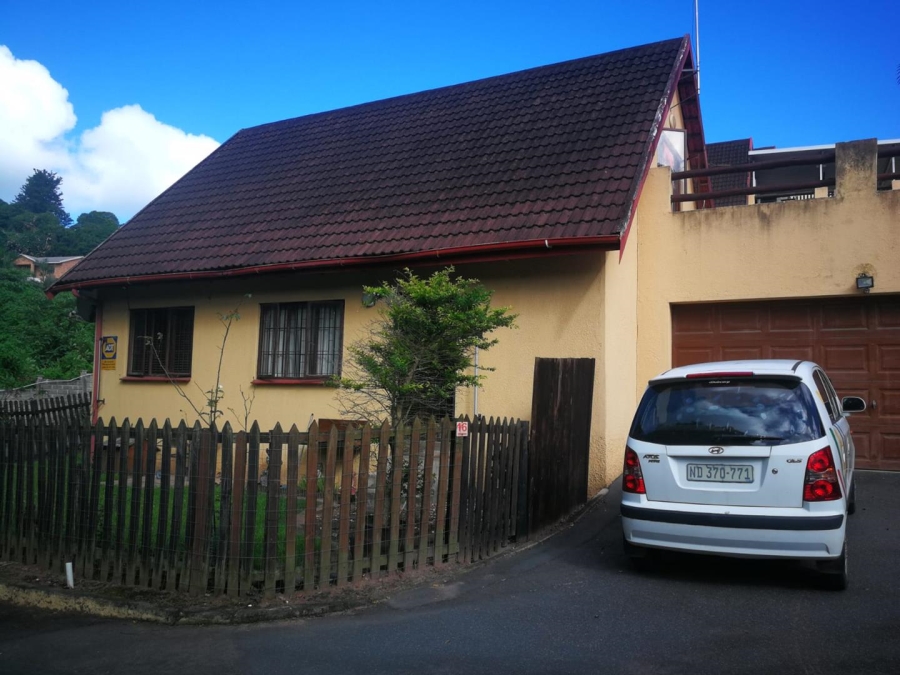 3 Bedroom Property for Sale in Queensburgh KwaZulu-Natal