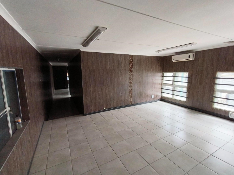 To Let commercial Property for Rent in Springfield KwaZulu-Natal