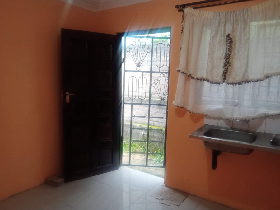 To Let 2 Bedroom Property for Rent in Umlazi W KwaZulu-Natal