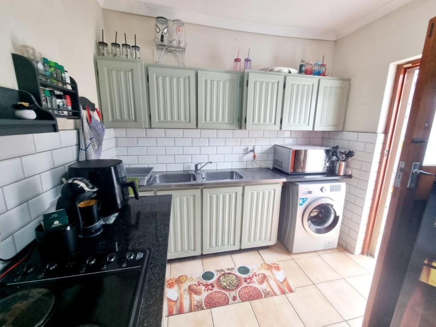 To Let 3 Bedroom Property for Rent in Northdene KwaZulu-Natal