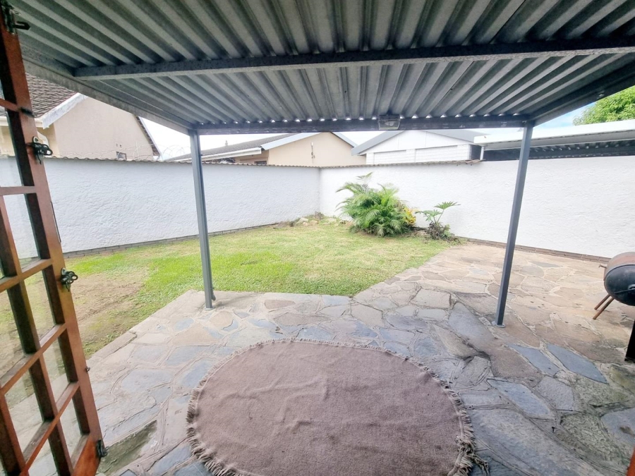 To Let 3 Bedroom Property for Rent in Northdene KwaZulu-Natal