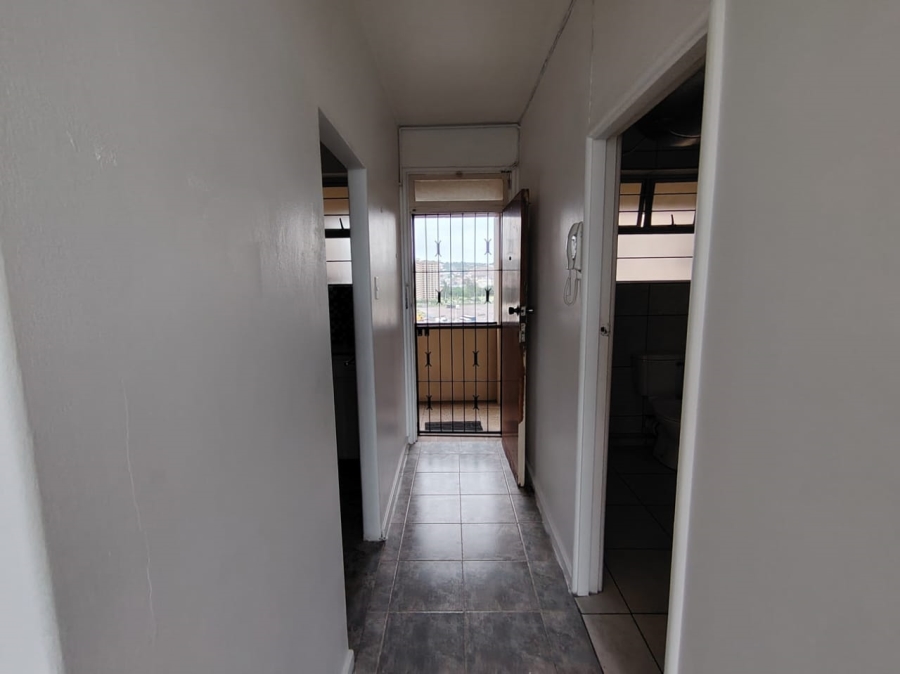 1 Bedroom Property for Sale in North Beach KwaZulu-Natal