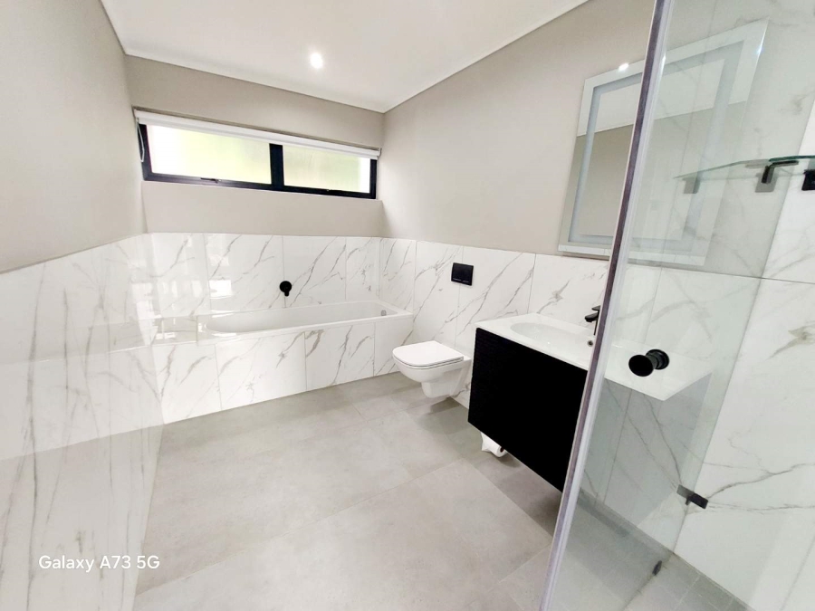 To Let 4 Bedroom Property for Rent in Palm Lakes Estate KwaZulu-Natal