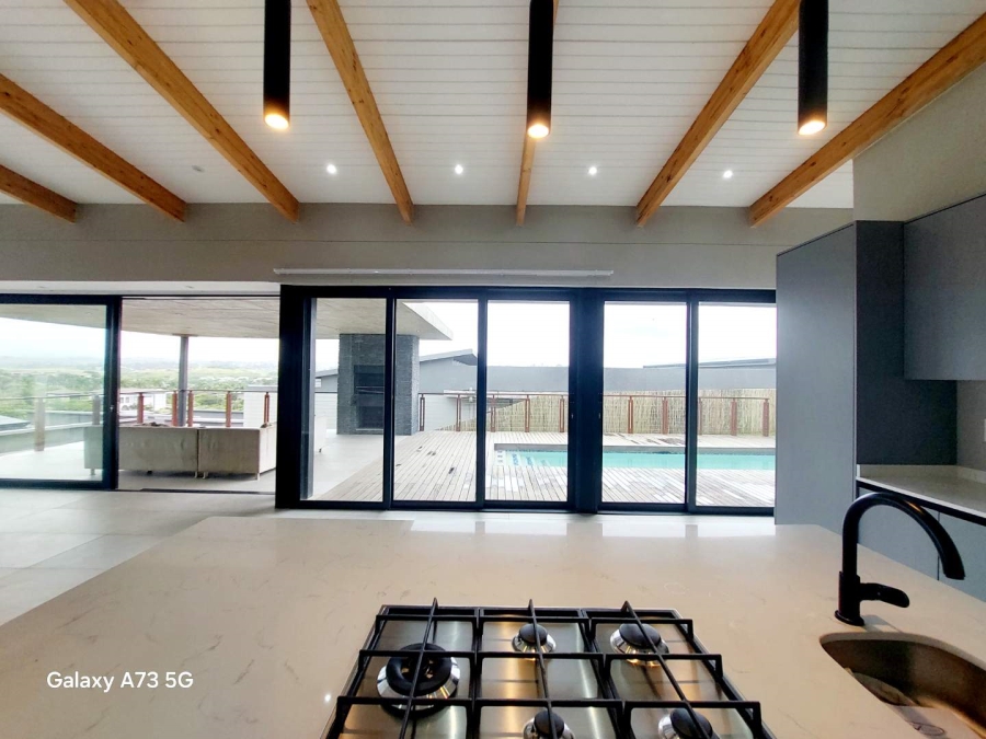 To Let 4 Bedroom Property for Rent in Palm Lakes Estate KwaZulu-Natal