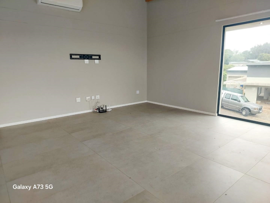 To Let 4 Bedroom Property for Rent in Palm Lakes Estate KwaZulu-Natal