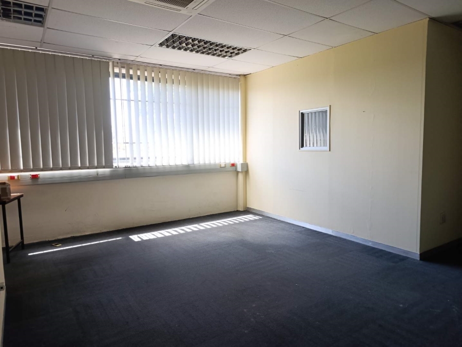 To Let commercial Property for Rent in Sherwood KwaZulu-Natal