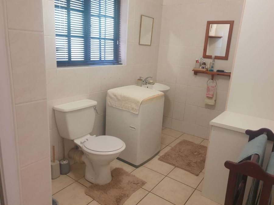 1 Bedroom Property for Sale in Gillitts KwaZulu-Natal