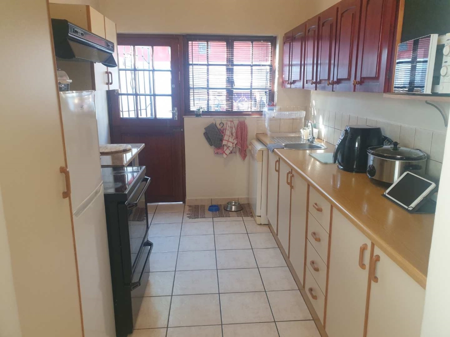 1 Bedroom Property for Sale in Gillitts KwaZulu-Natal