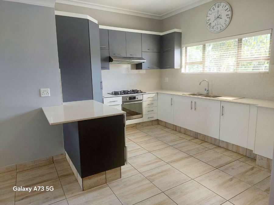 3 Bedroom Property for Sale in Palm Lakes Estate KwaZulu-Natal